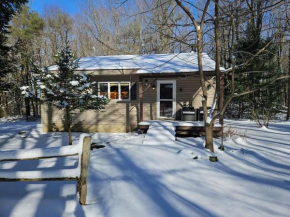 J&D Hand Crafted Cabin